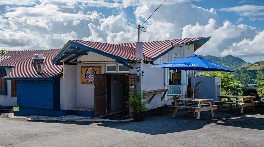 Alelolai Bar & Grill